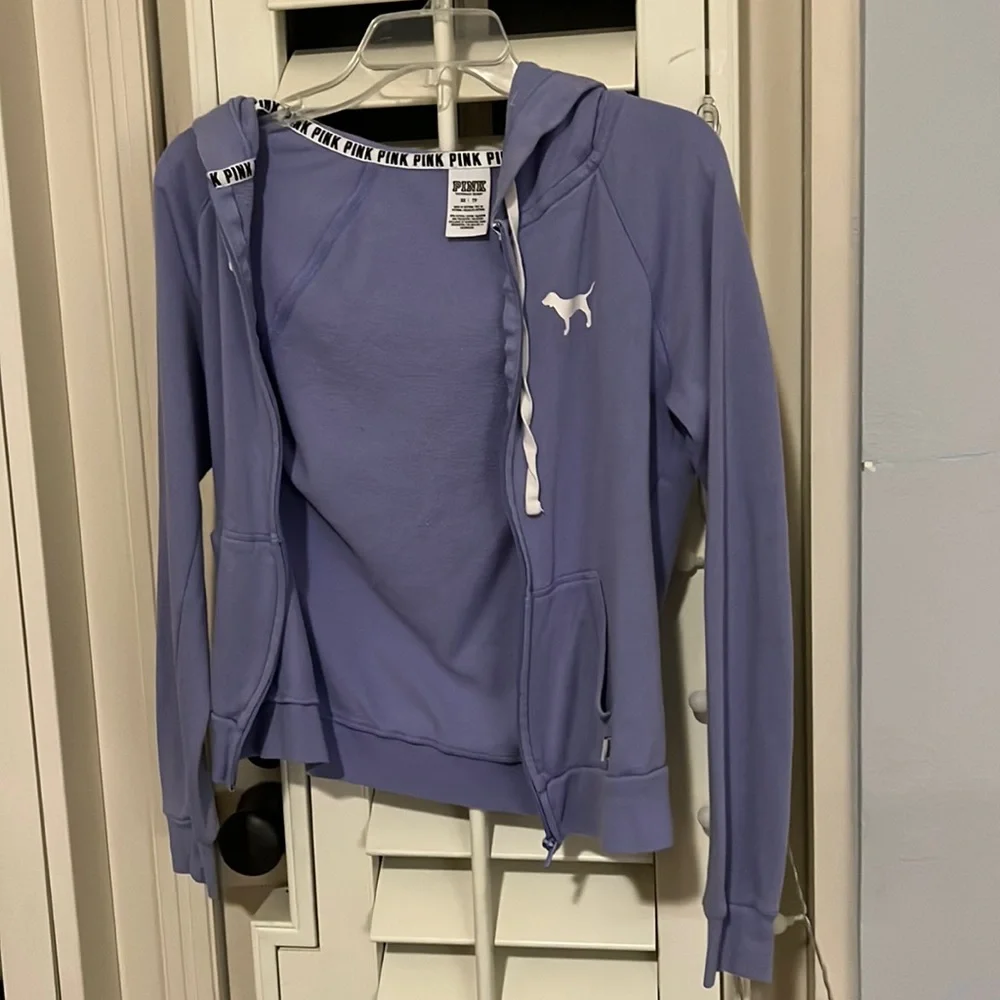Jacket - Picture 1 of 2